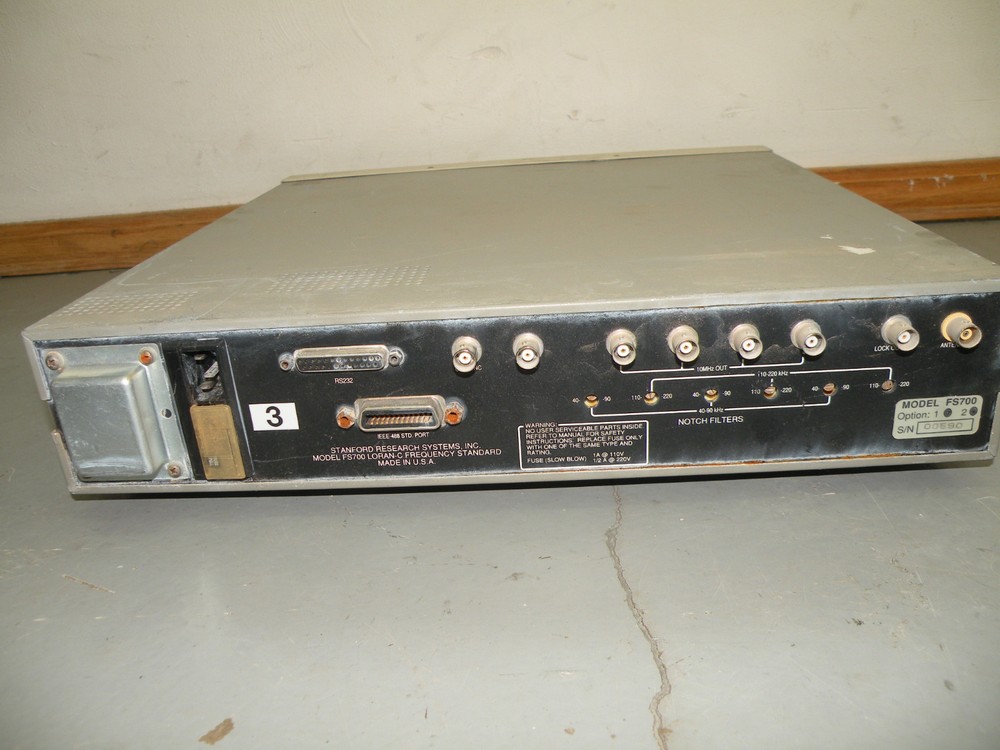 Stanford Research Systems SRS FS700 Loran-C Frequency Standard