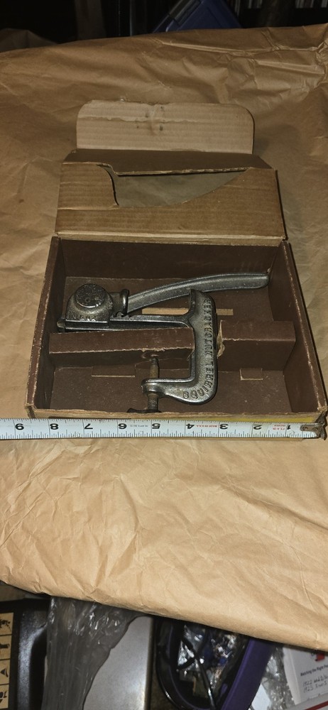 Vintage Berco Cast Iron Squirrel Nutcracker In Box Model 500