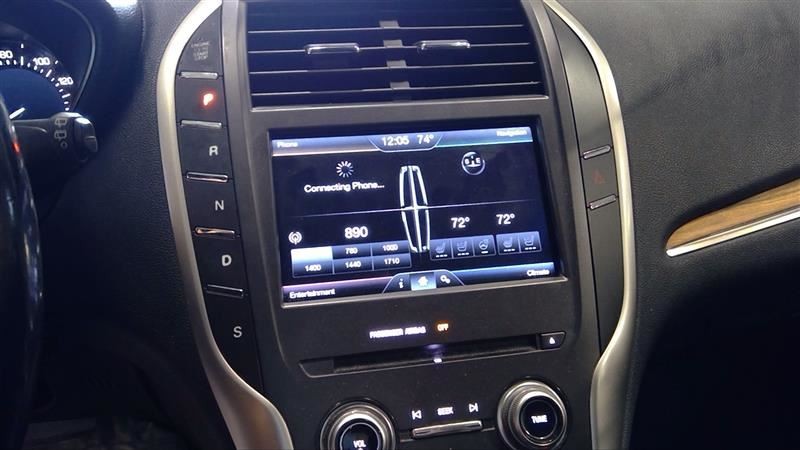 2015 Lincoln MKC Front Dash Mounted Display Screen