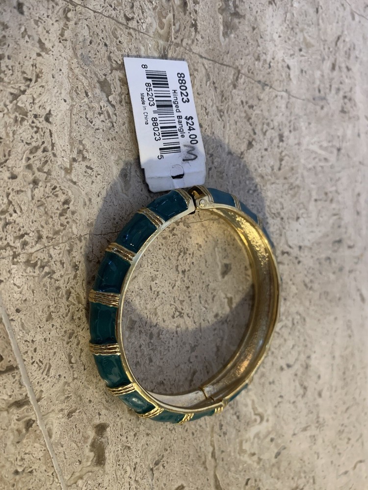 NWT Green Teal Enameled Bangle Cookie Lee Signed Bracelet
