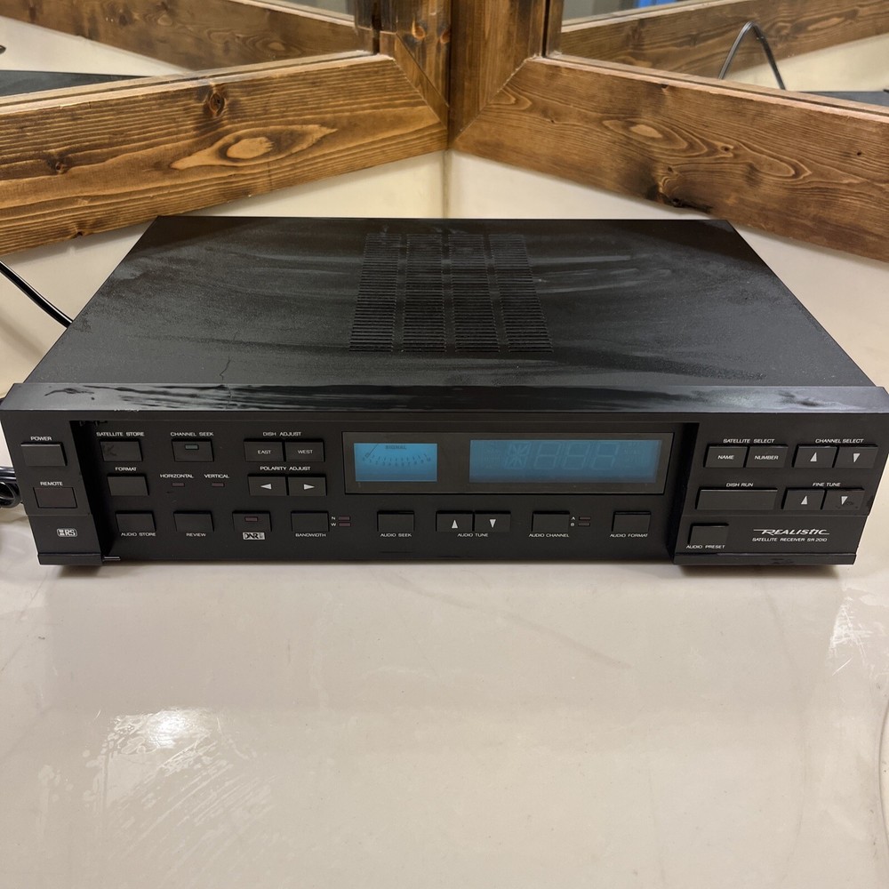 Realistic Satellite Receiver SR 2010
