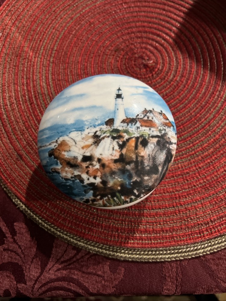 Nancy Zieske, lighthouse trinket box
