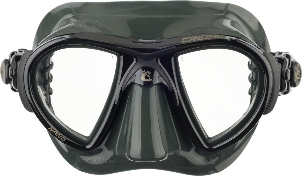 Nano, Black/Green