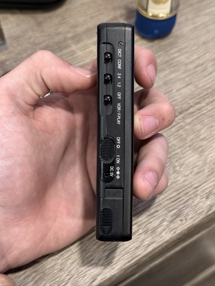 Lanier P165 Handheld Cassette Voice Recorder