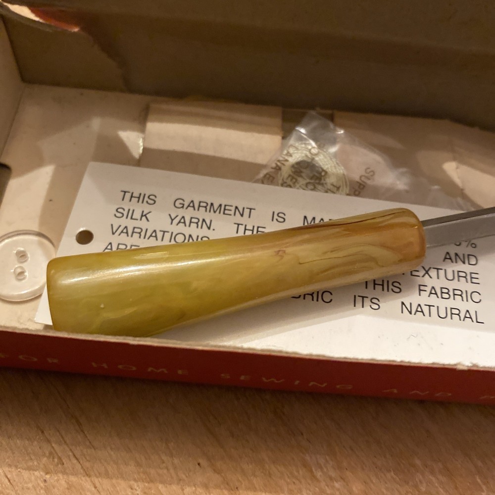 Vintage Dritz Tracing Wheel Sewing Pattern Marker Bakelite Handle Original Box