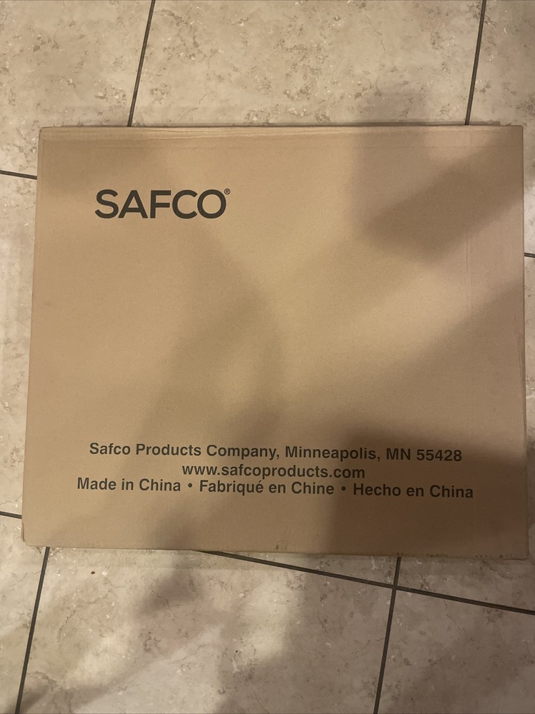 Safco - Partition Sneeze Guard 3-Side Hinged Wellness Screen