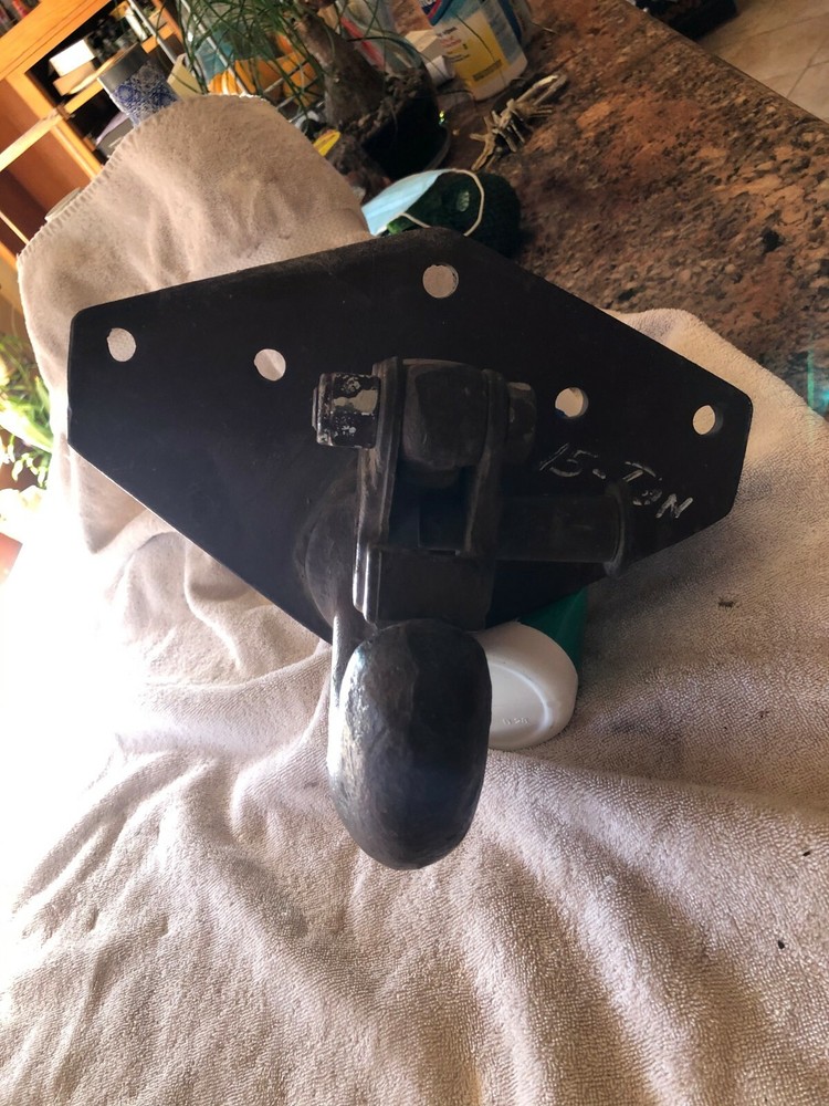 WALLACE FORGE  T-15 TON  PINTLE HOOK  SPRING  MOUNTED