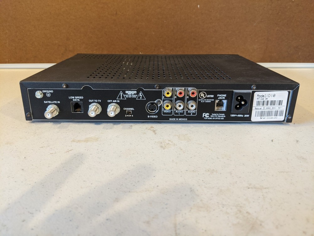 D10-100 DirecTV Satellite Receiver