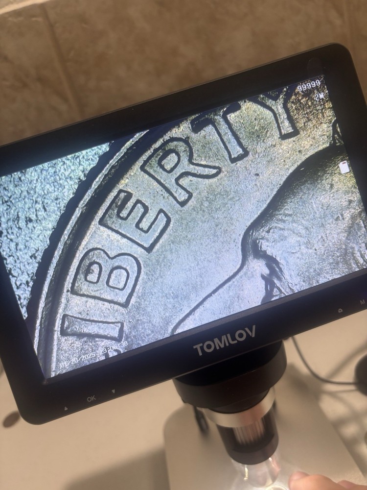 1990 d mint error missing letters and DDR in good condition