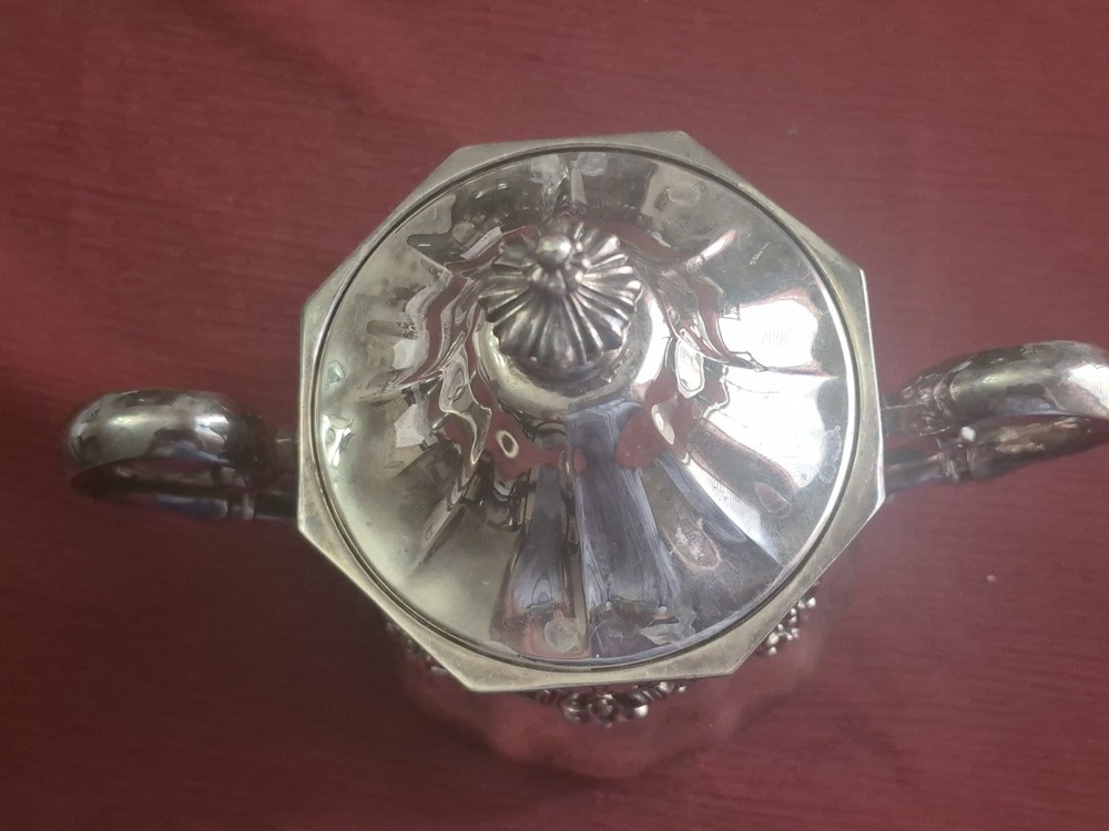 Gorham Hidpana Pattern Silver Plate Sugar Bowl With Lid YC1653