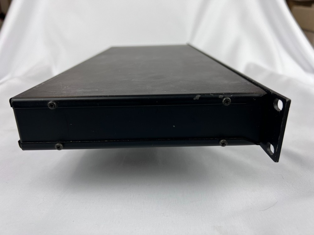 TC Electronic TC 1220 Parametric Equalizer/Feedback Suppressor – Pro Audio Gear