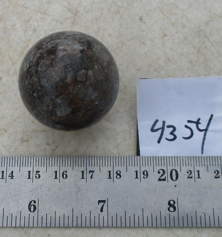 Fluorescent Sphere of Fluorite 35mm 4354