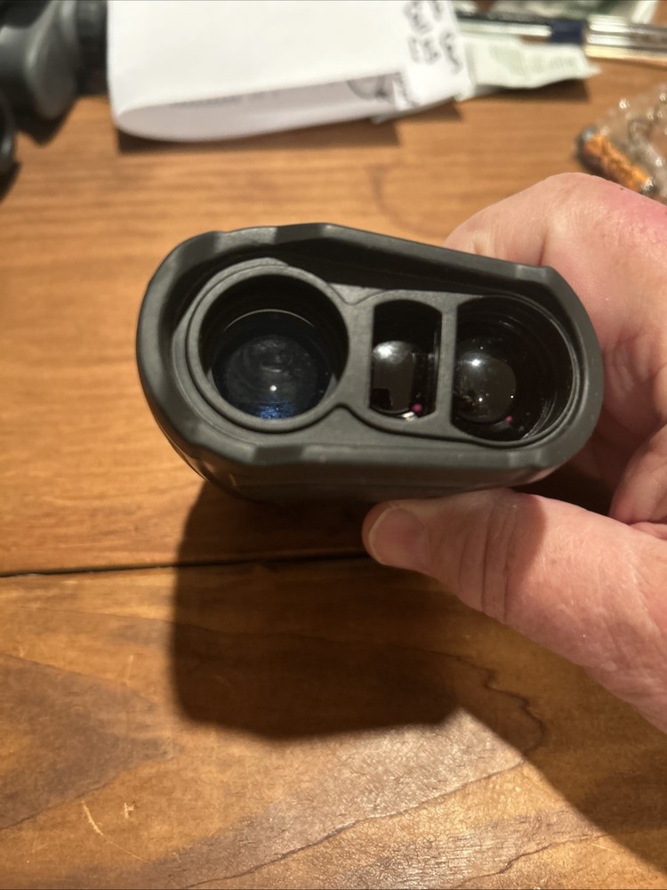 Short Par 4 Golf Laser Rangefinder