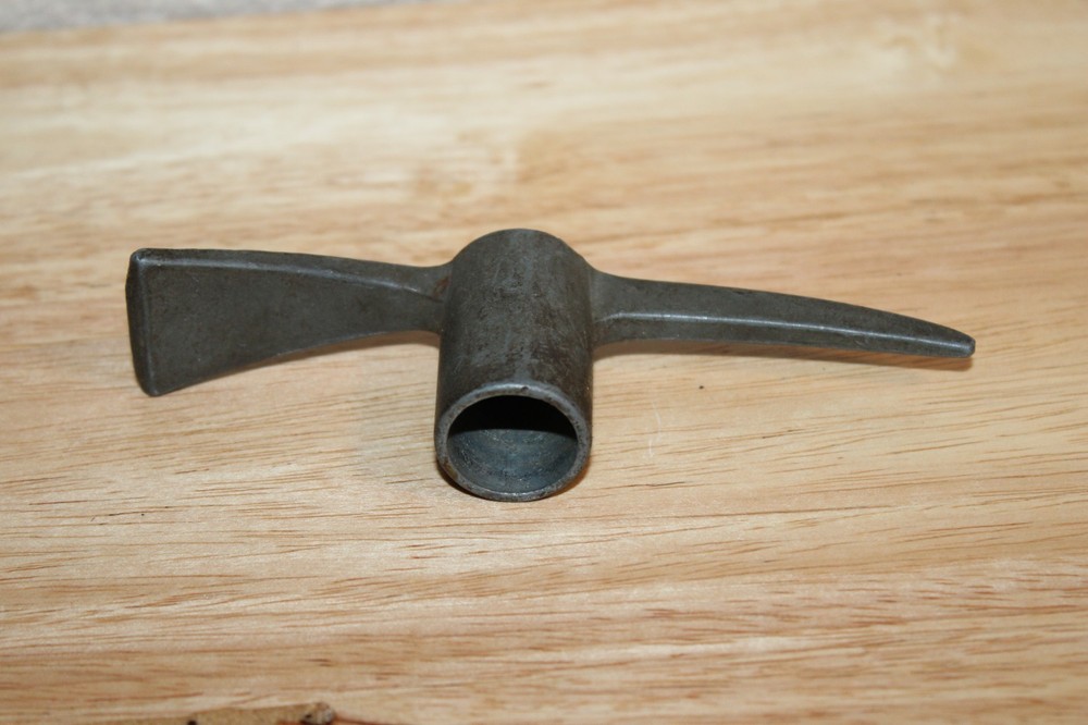 Vintage Small Trade Pick Axe Head