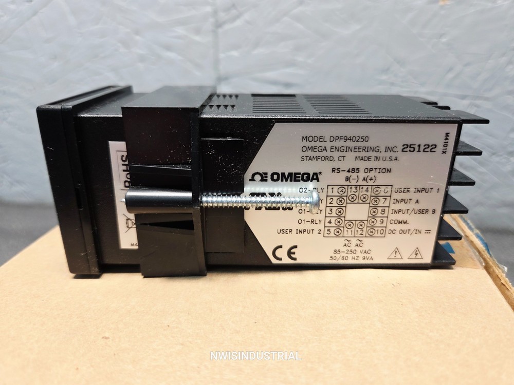 Omega DPF94 Digital DIN counter, Process Meter, DPF940250, RS-485