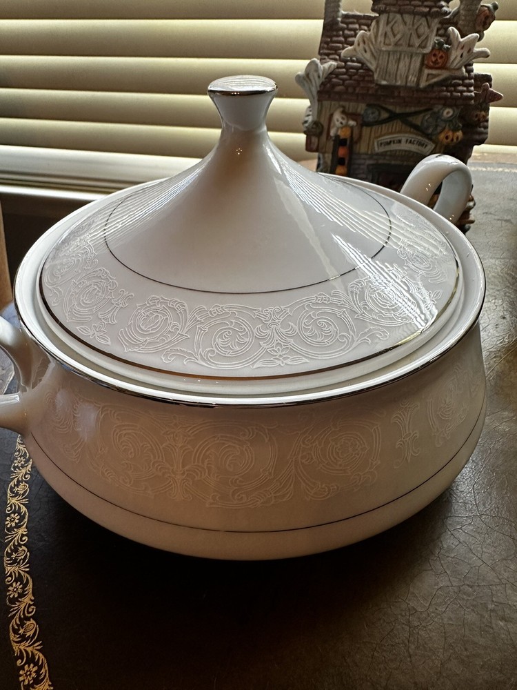 China Serving Bowl With Kid