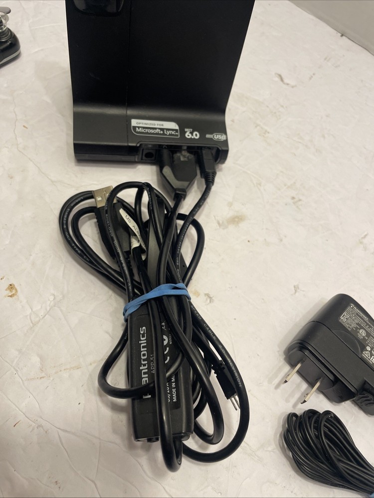 Plantronics WO2 Wireless Headset System with Base / Charger & USB