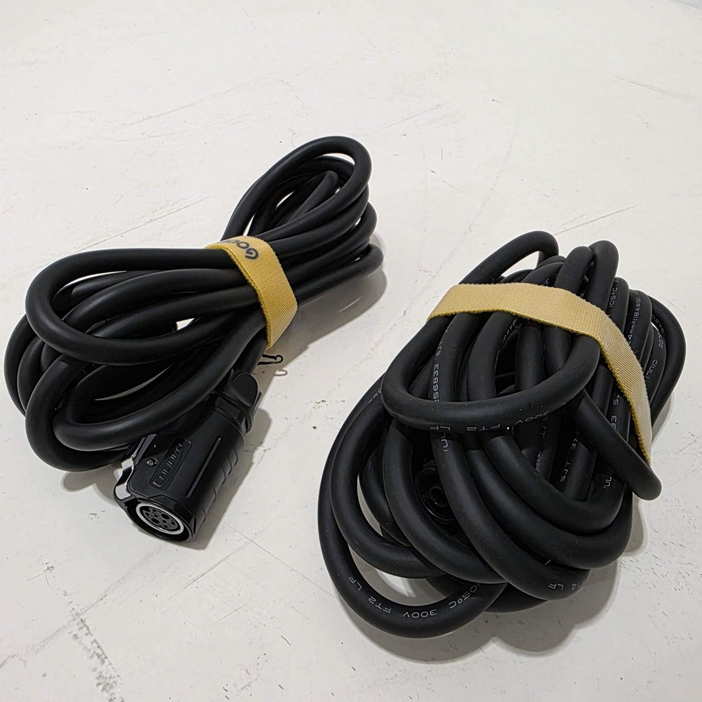 * OPEN BOX GOOD * Godox Knowled M600D Daylight LED Light