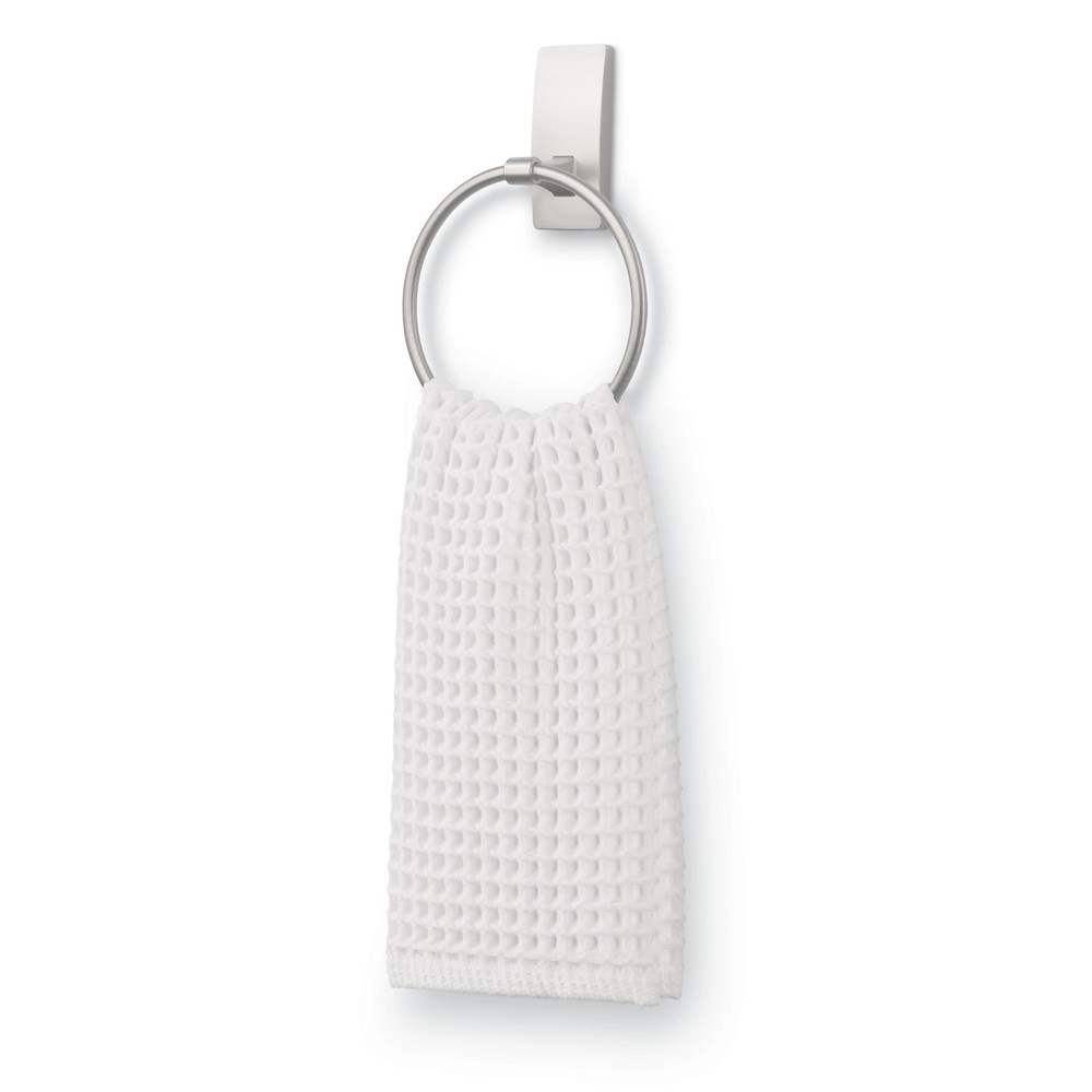 Command Towel Ring [Removable]: 1 ring (Satin Nickel)