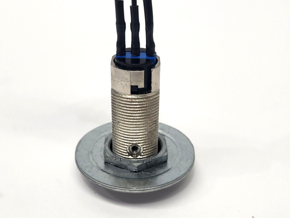 Panel Mount Keylock Switch 1" x 1/2"