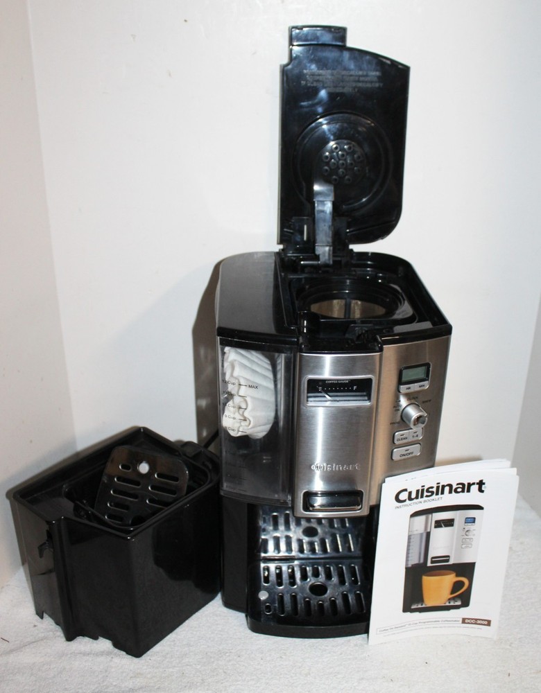 Cuisinart DCC-3000P1 Programmable 12 Cup Coffeemaker in Box + Extras ~ Working