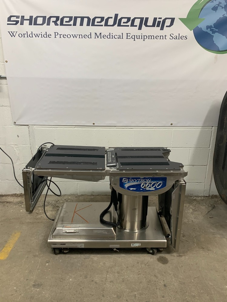 Skytron 6600 Surgery Table