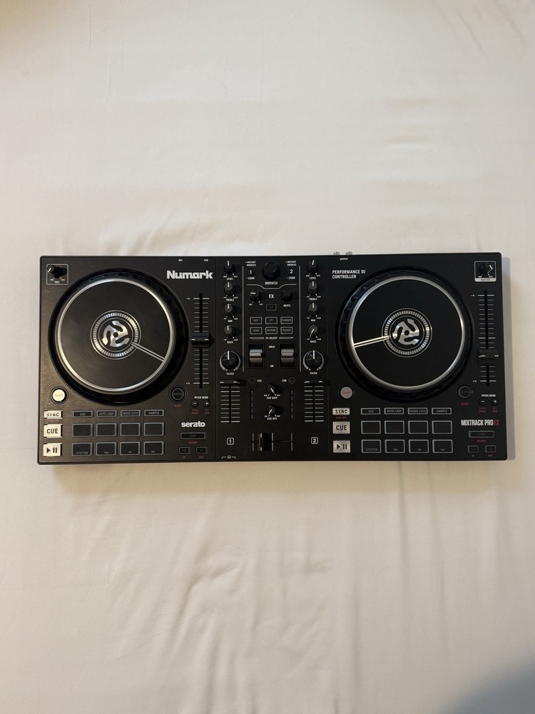 Numark Mixtrack Pro FX 2-deck DJ Controller With Effects Paddles