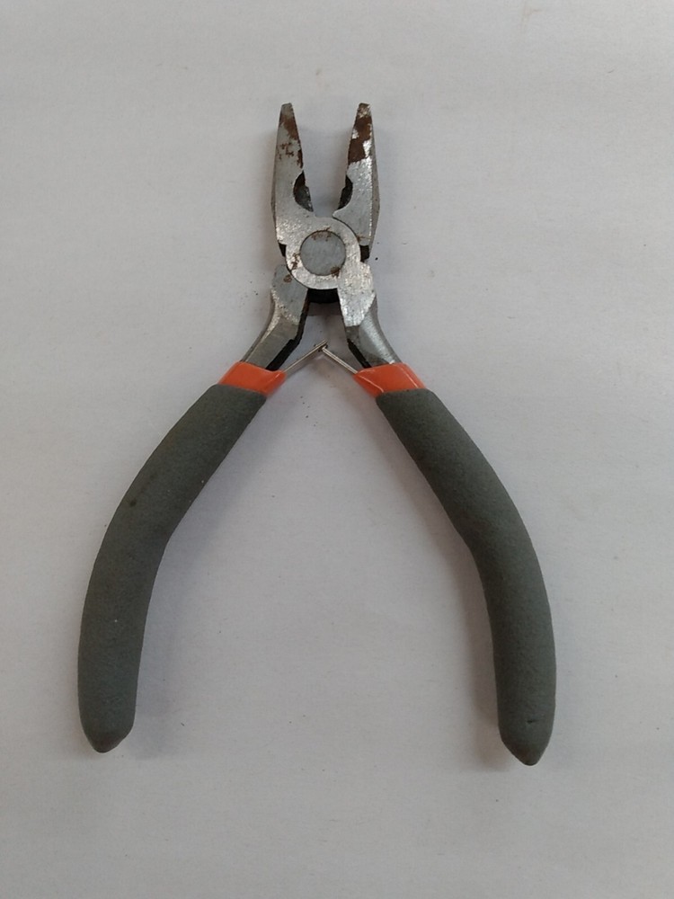 HDX Pliers 5" Gray Rubber Comfort Grip