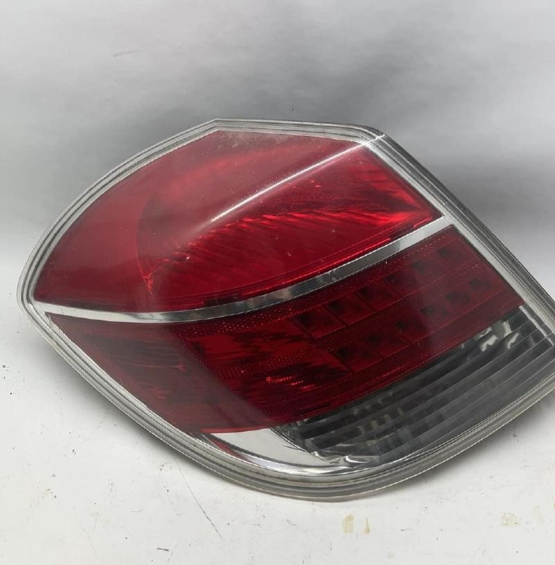 2007-2009 Saturn Aura Left Driver Tail Light Assembly OEM USED with Warranty