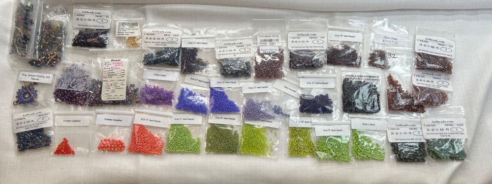 5oz BEADS & FINDINGS MIX  Artbeads.com 90% NEW