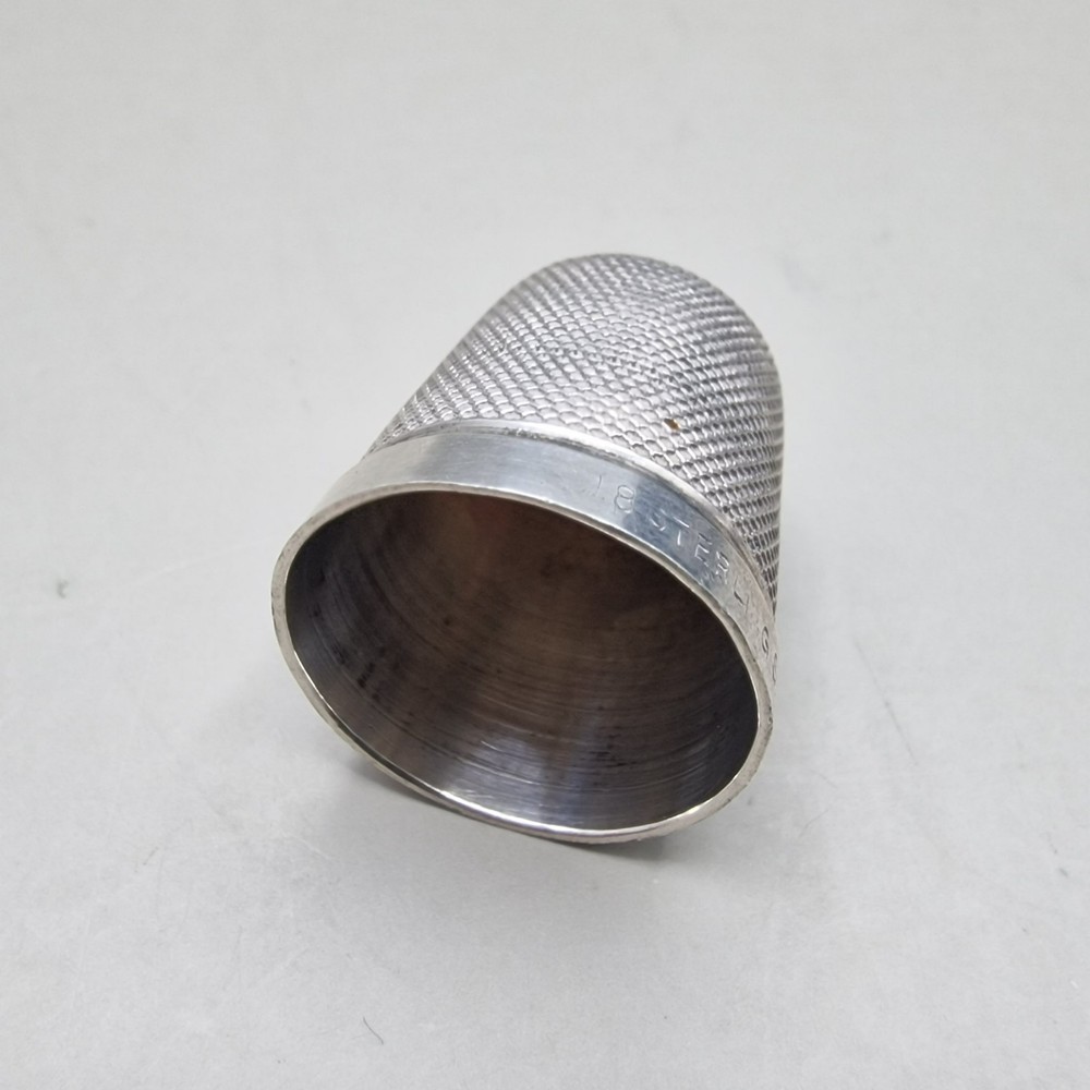 Antique/Vintage 8 Sterling Silver Thimble