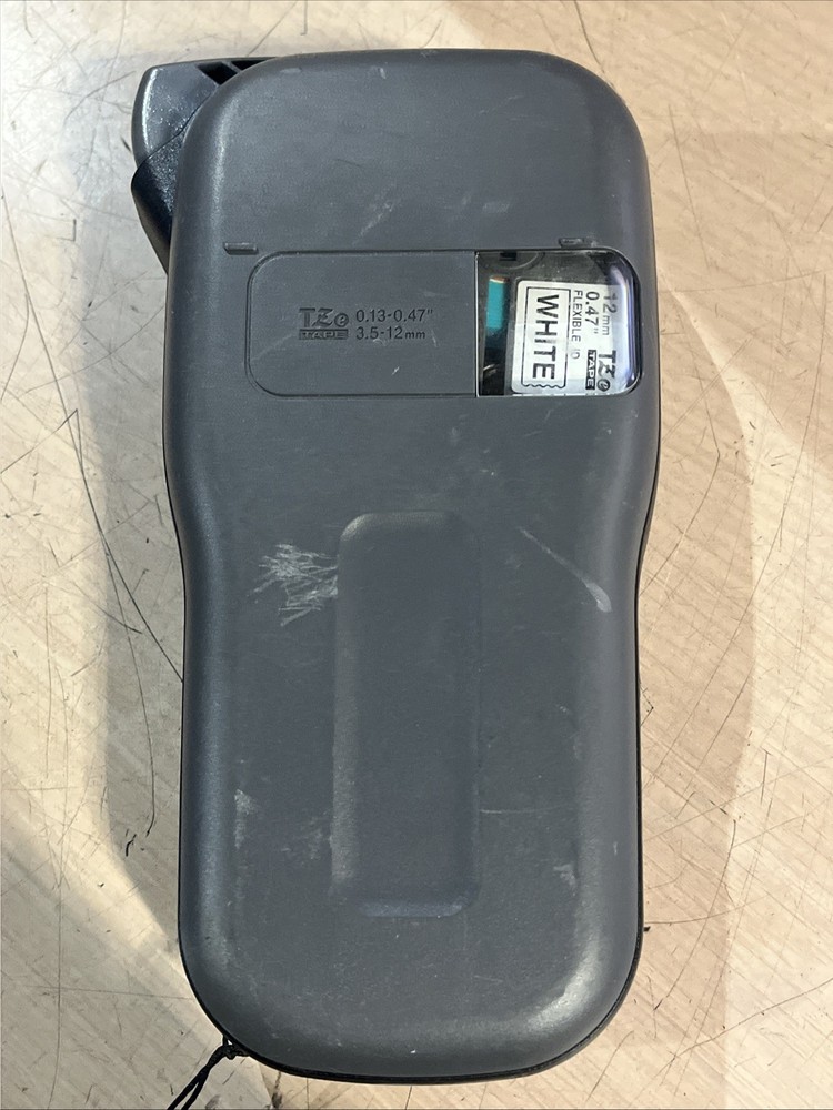 BROTHER P-TOUCH PRO PORTABLE LABEL MAKER