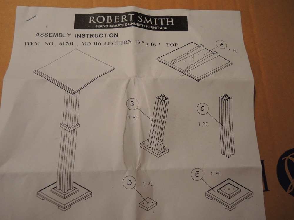 NIB - Robert Smith Standing Lectern / Podium - Walnut - MD016NB