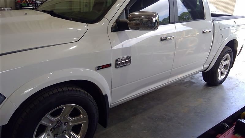 13-18 RAM 1500 Air Shutter