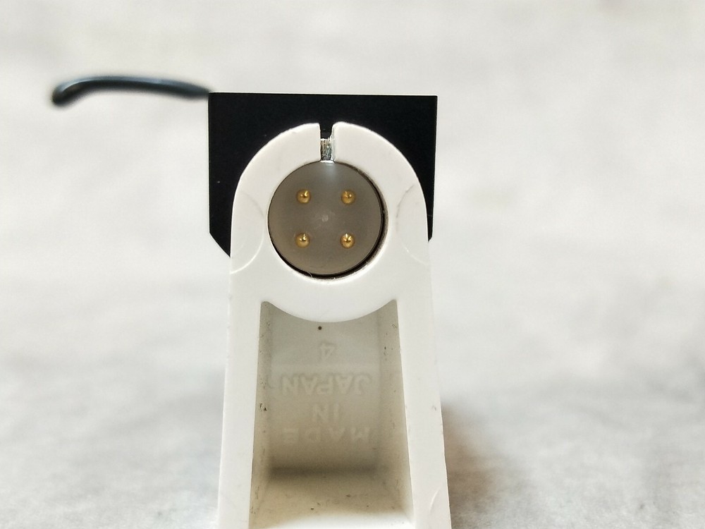 Audio-Technica AT100E Cartridge W/ Headshell In excellent Condition