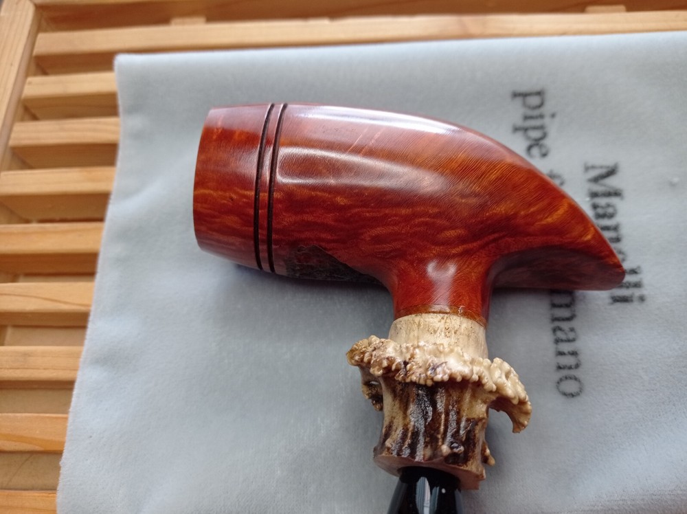 Manelli Pickaxe smooth brown briar pipe, roe deer horn insert handmade Italy 910