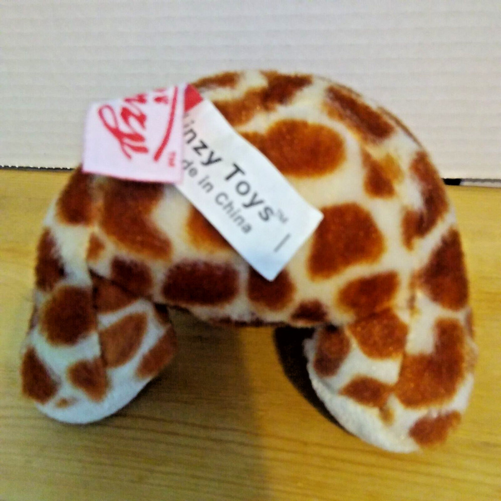 Linzy Soft Plush Toy Giraffe 7"