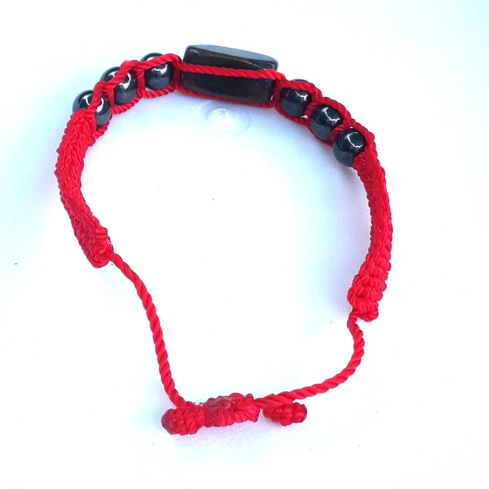 Protection Bracelets Tiger's Eye with Hematite on red string