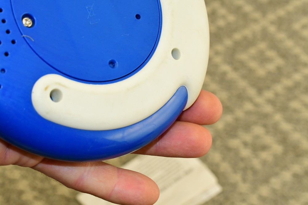 Catch Phrase Game Handheld Electronic Party Hasbro Classic Blue White