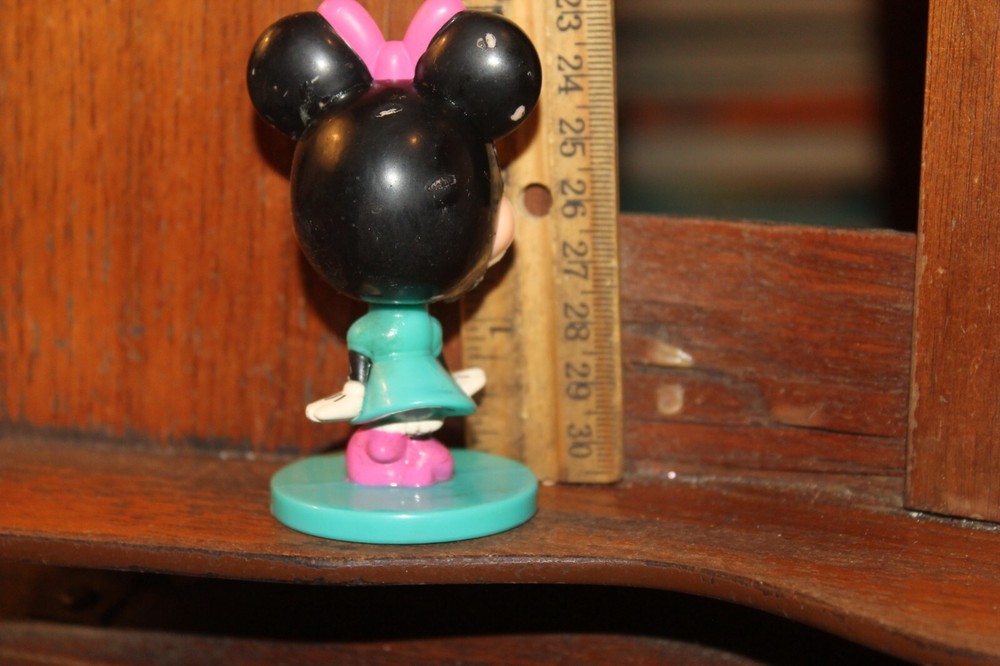 Walt Disney Bobblehead Minnie Mouse