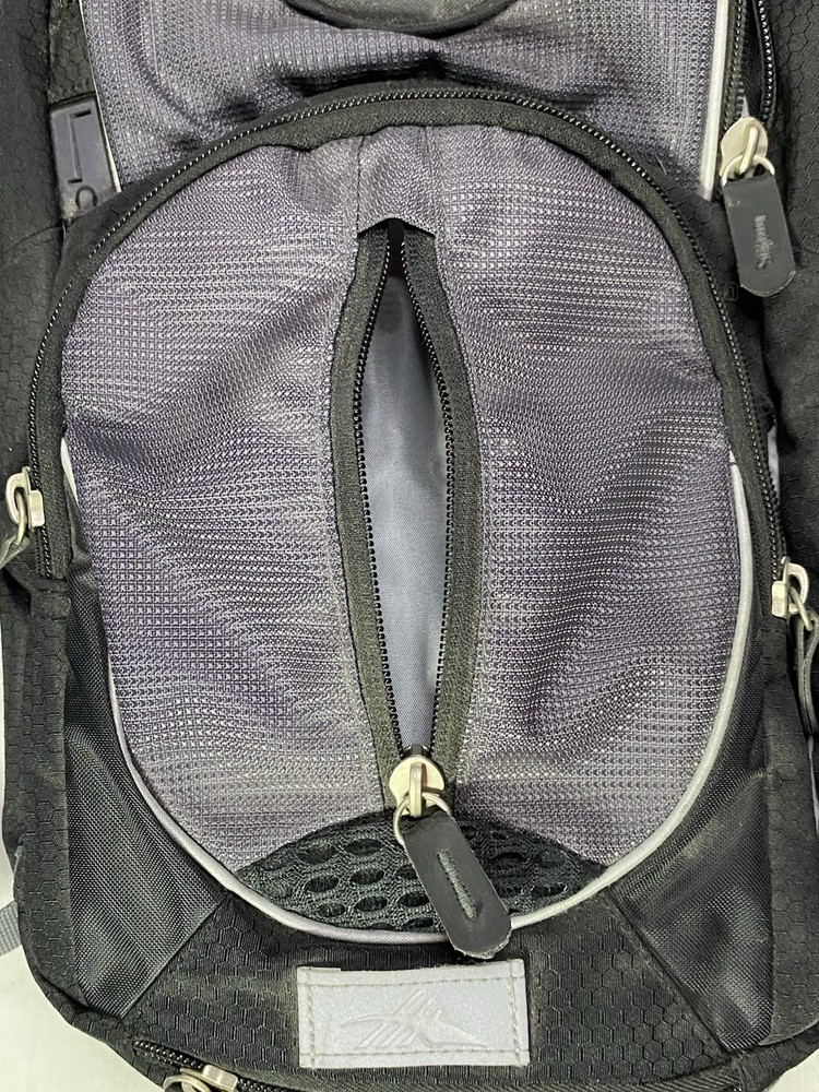 High Sierra Hydration Pack