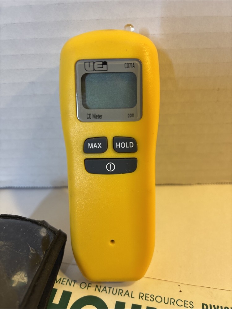 UEI CO71A CARBON MONOXIDE CO METER