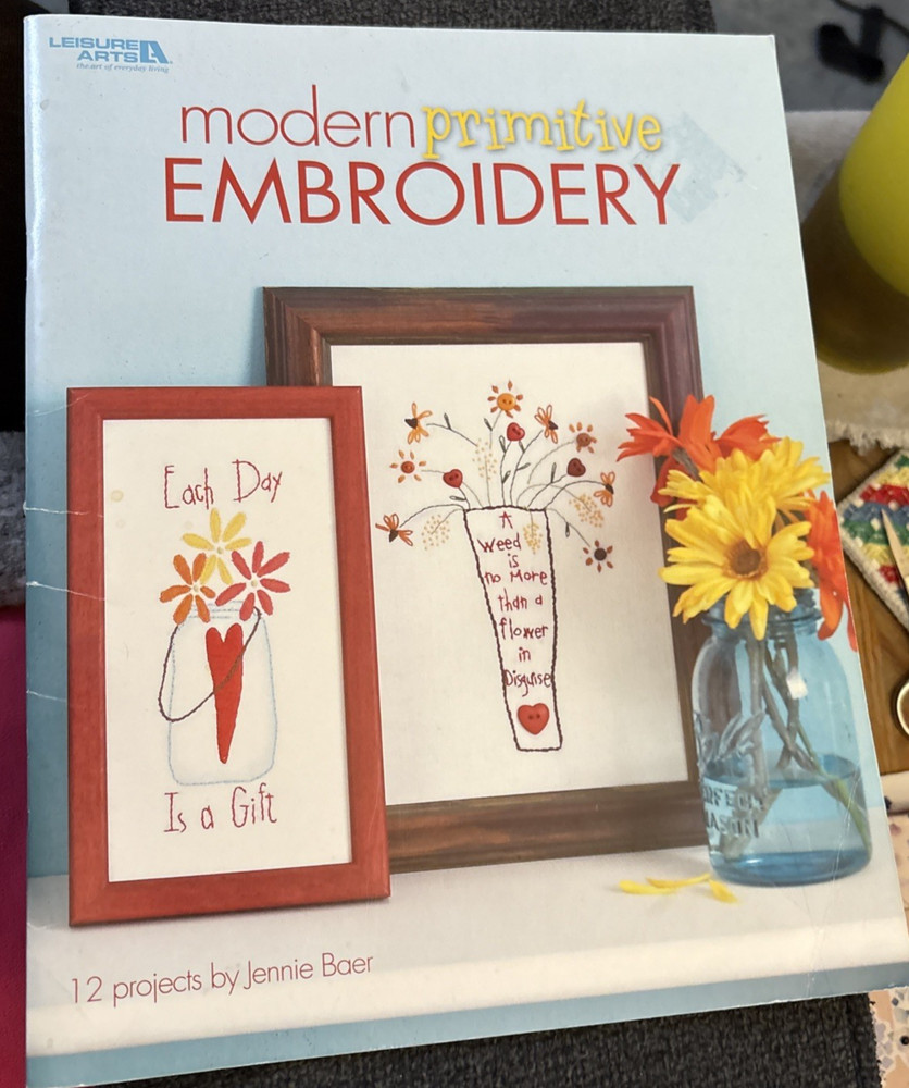 Rare Leisure Arts Modern Primitive EMBROIDERY 2008 Pattern Bk