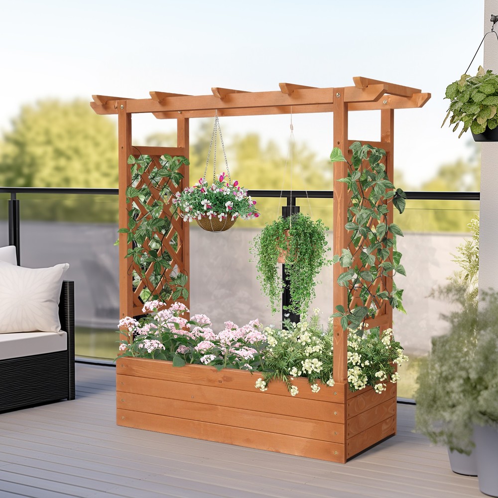 In Fir With Arched Lattice Raised