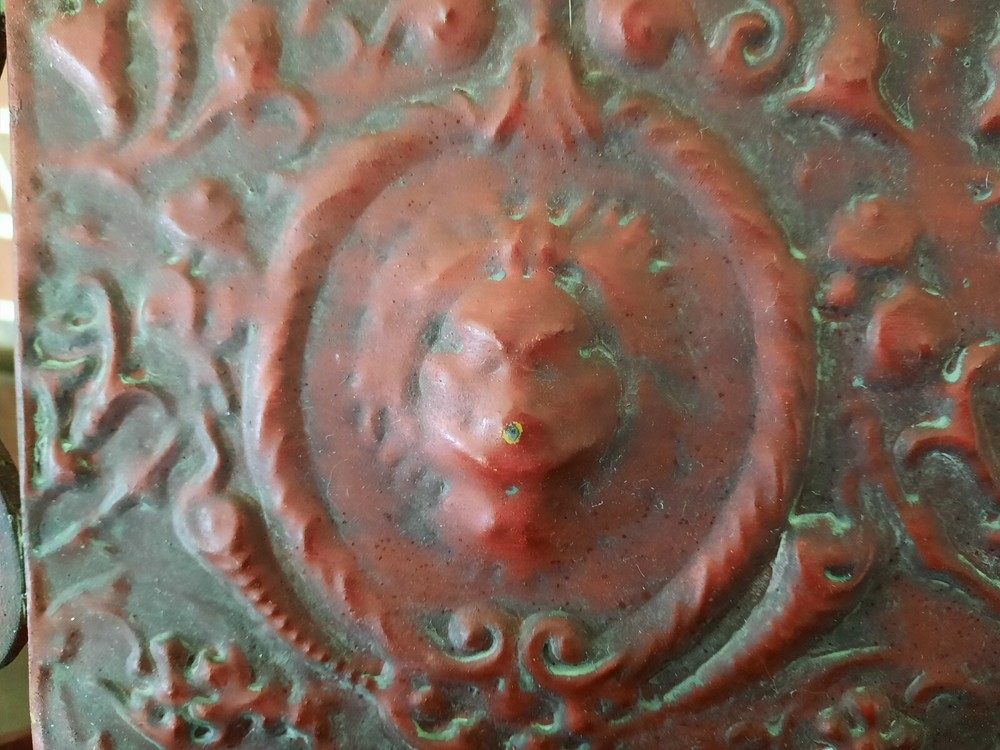 Red Metal Folding Magazine Newspaper Log Rack with Lion Head Leaf Scrollwork