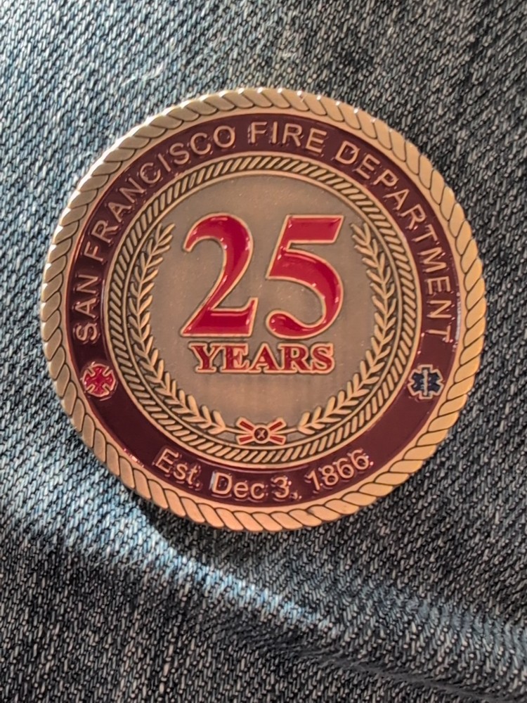 SAN FRANCISCO FIRE DEPT Challenge Coin 25 Years