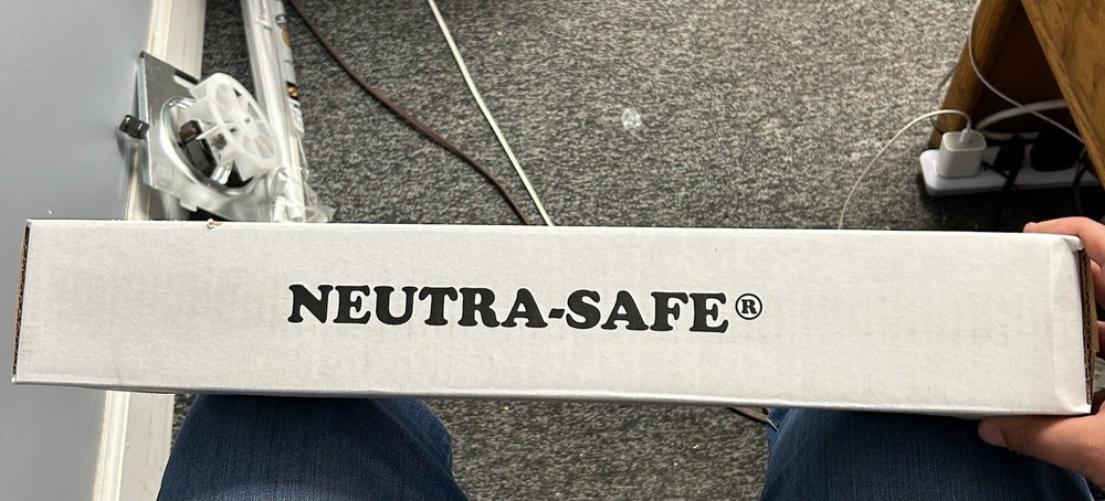 Neutra-Safe CN2-200V