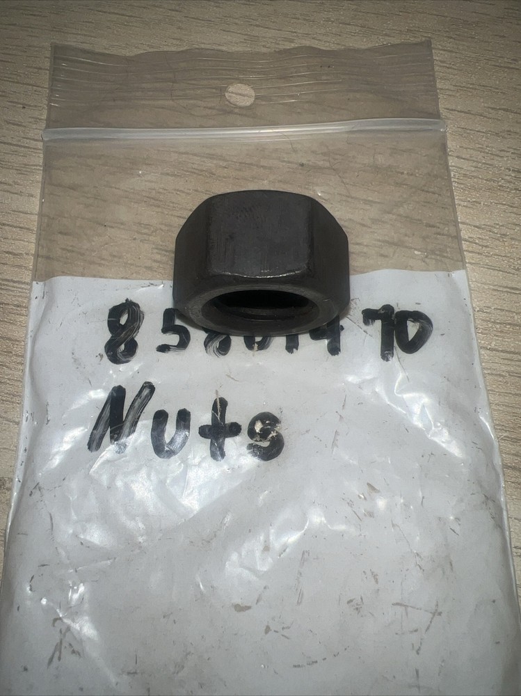 CaseIH/ Holland 85801470 Nuts