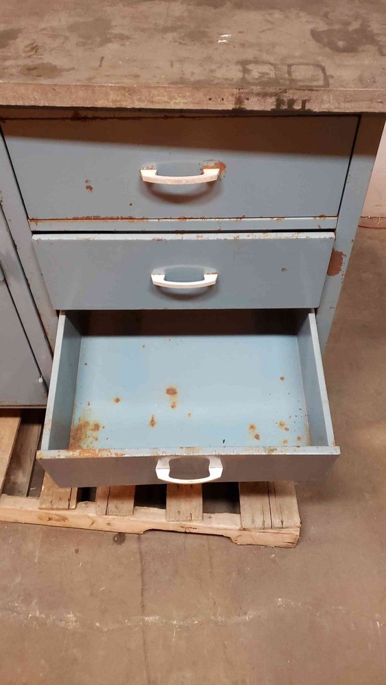 4' Kewaunee Mixed Casework Base (SKU: 1503AA)(1503AA)