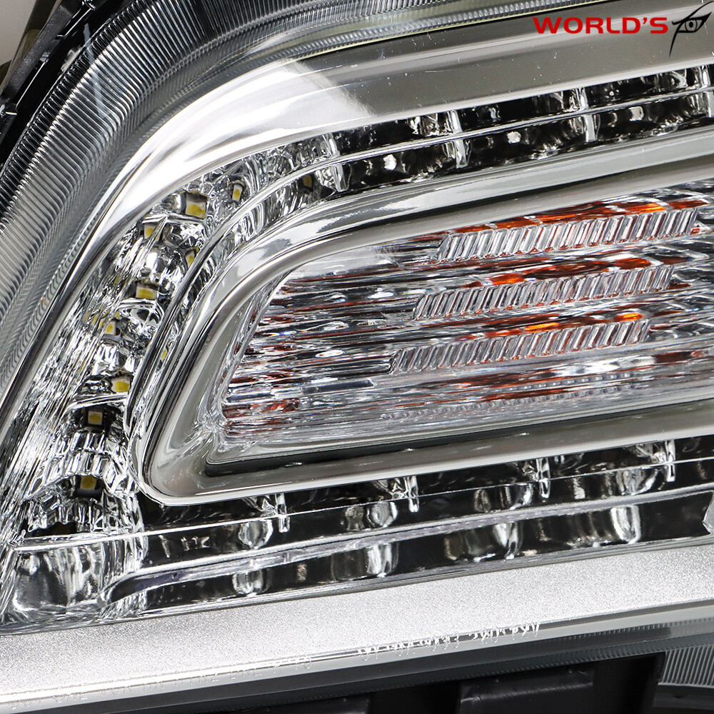 Headlight Set For Chrysler 300 2011-2014 Driver + Passenger Side Halogen Chrome